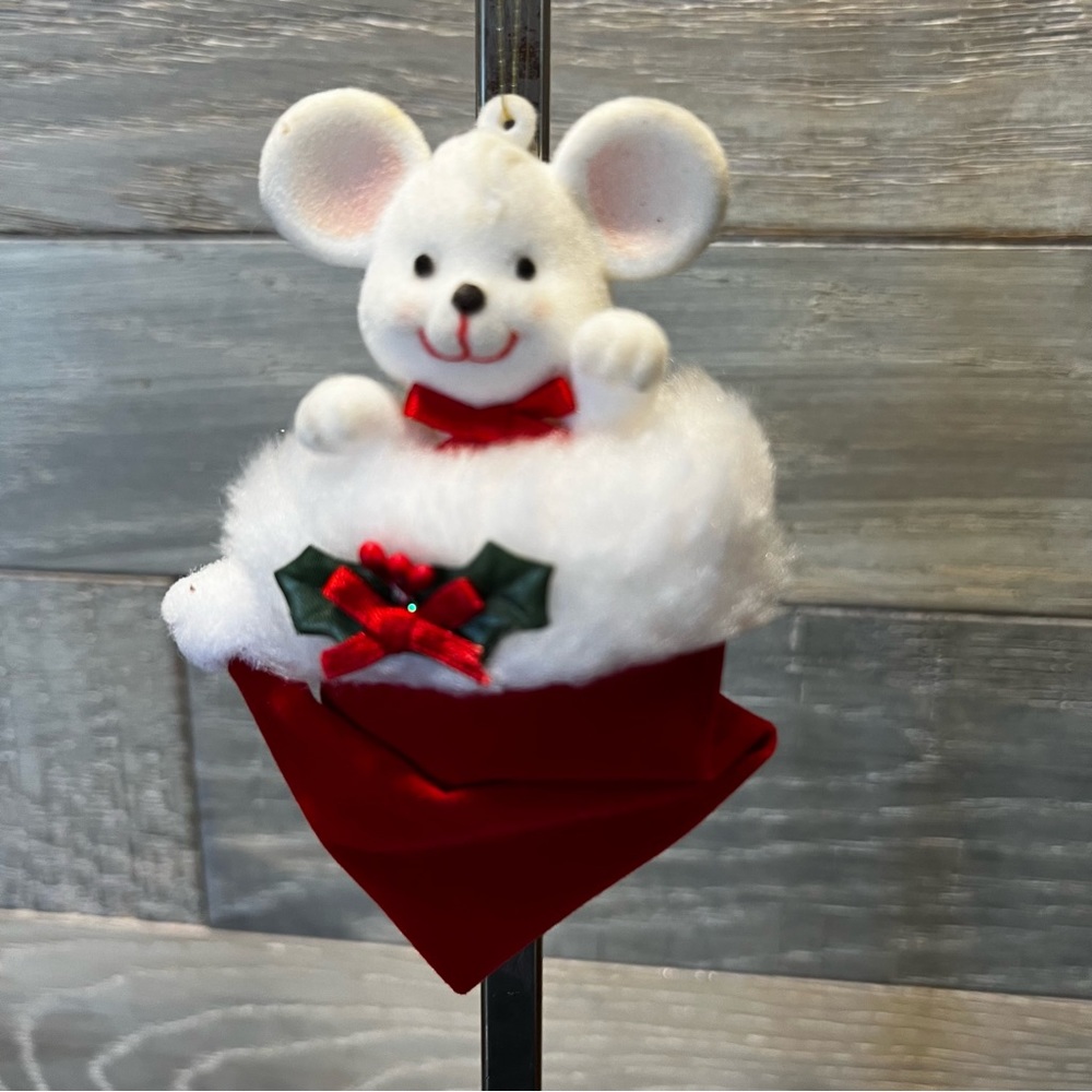 Vintage 1980’s Avon Flocked‎ Peek A Boo Mouse Christmas Tree Ornament Fuzzy